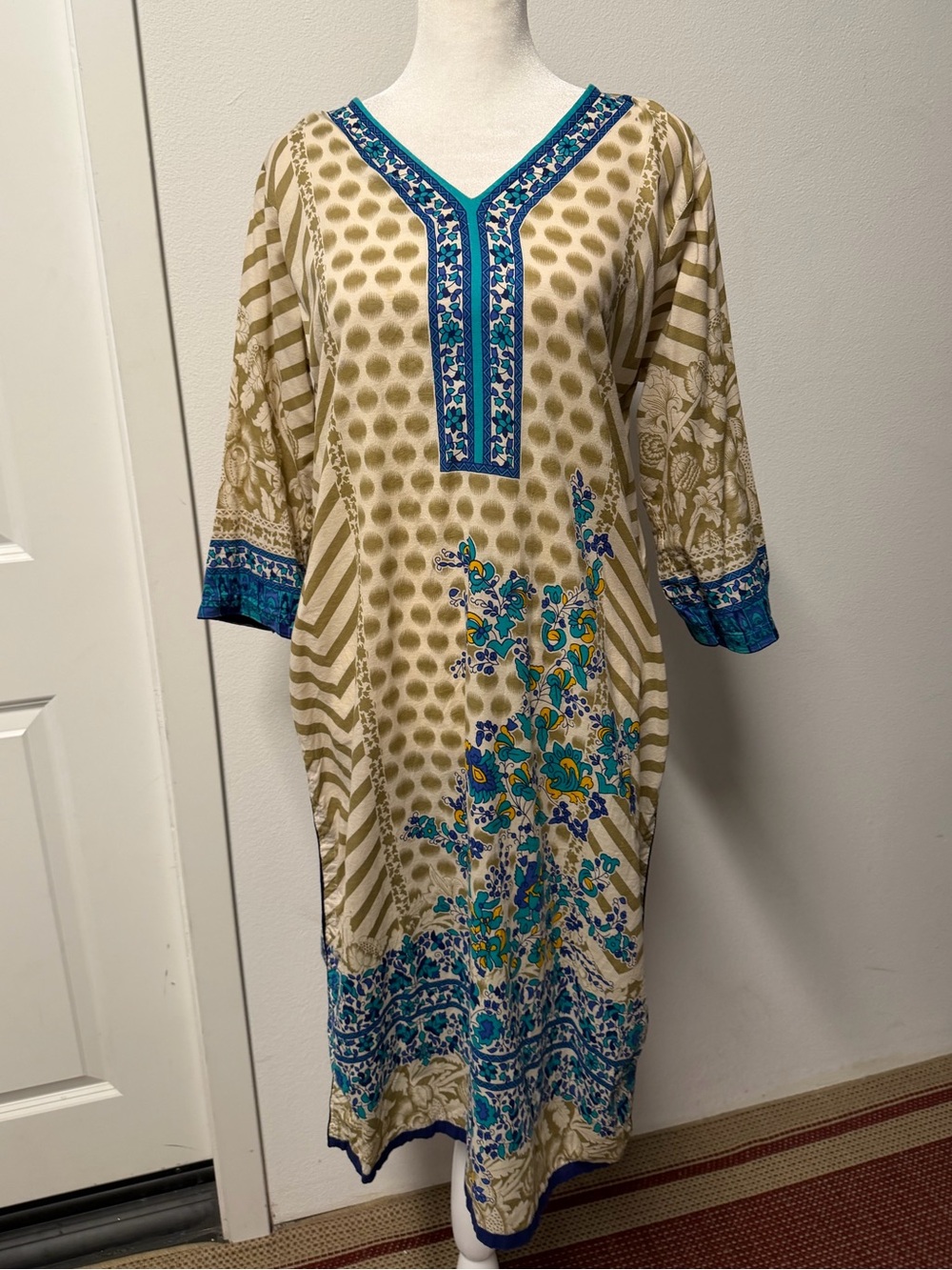 Beige Teal Floral Printed Pakistani Kurta Tunic – Pit 21” Length 41”